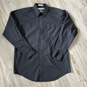 Elegant Black Men's Dress Shirt